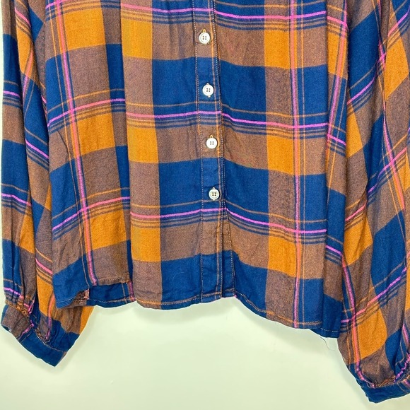 Evereve Plaid Button Front Blouse Womens Large Blue Orange Rayon Long Sleeve - Picture 4 of 10